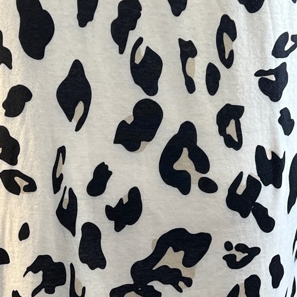 Black and White Cheetah Print Tunic Length Knit Cardigan or Duster L NWT - Picture 7 of 14